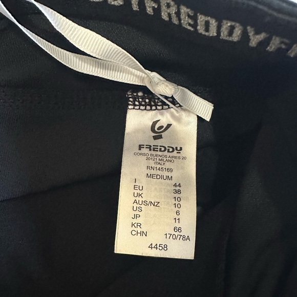 New Freddy Leggings Size Medium - Picture 5 of 7